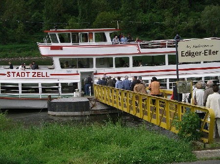 817 Auf der Mosel geht es nach Cochem