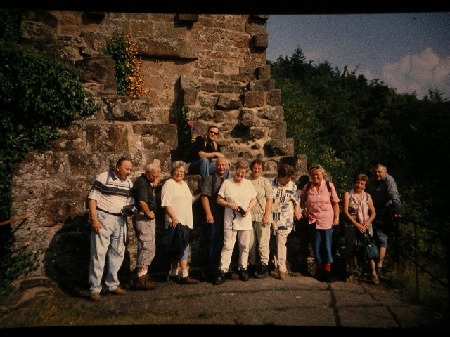 202  Auf der Burg "Wasigensten"